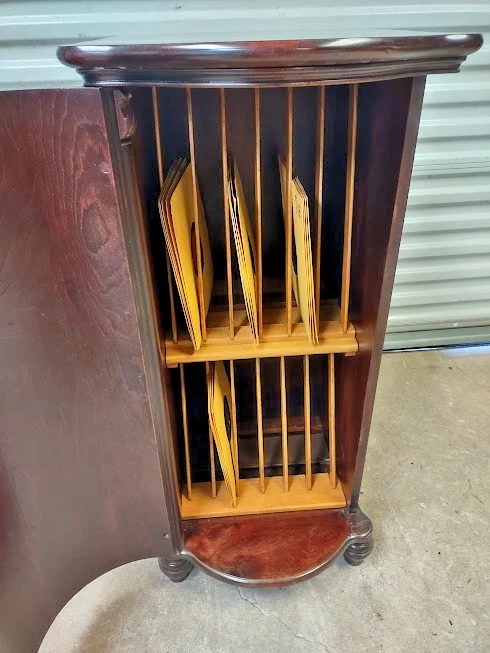 Salter Cabinet Interior