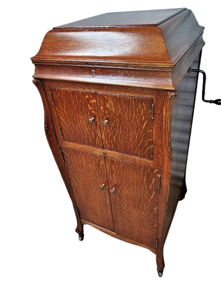 Victrola 14 in Oak - Full Profile
